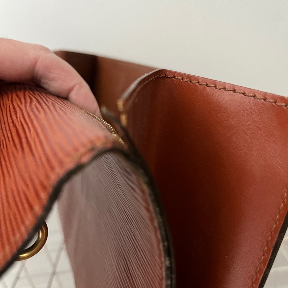 Louis Vuitton Chestnut Epi Leather Top Handle Satchel - Picture 16 of 17